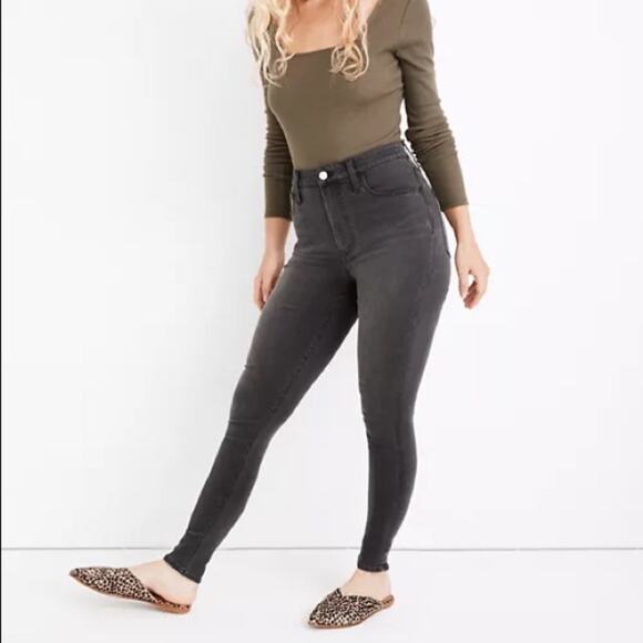 Madewell Roadtripper in Washed Black. - Picture 2 of 12